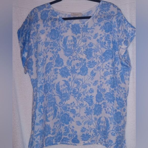 BELLAUMBRA WOMEN'S FLORAL TOP - Picture 1 of 5